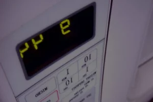 General Electric Microwave Ovens Troubleshooting Manual