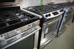 Should You Convert Your Electric Stove to Gas? 5 Things to Consider